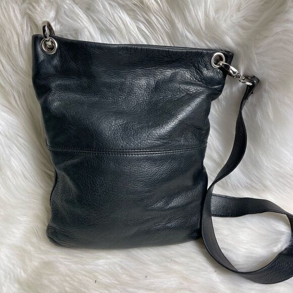 Margot black soft leather crossbody bag with silver tone hardwares. - Picture 4 of 9